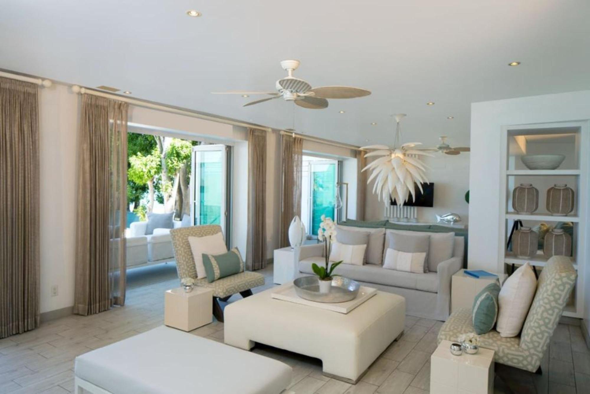 Footprints By Blue Sky Luxury Villa Saint James Room photo